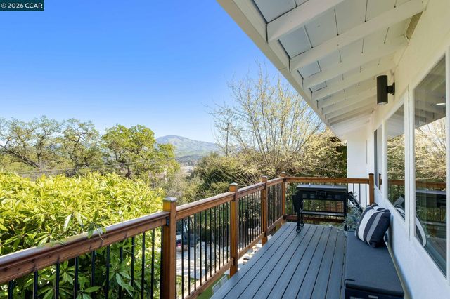 100 Hillcroft Way, Walnut Creek, CA 94597