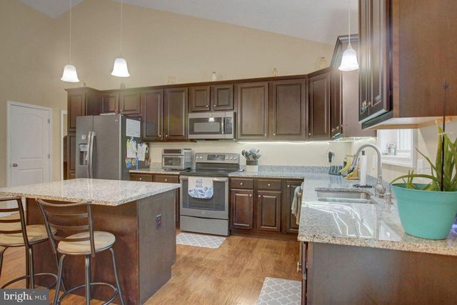 3799 PERCY AVE, Chambersburg, PA 17202