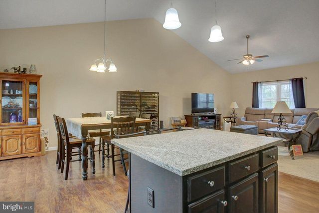3799 PERCY AVE, Chambersburg, PA 17202