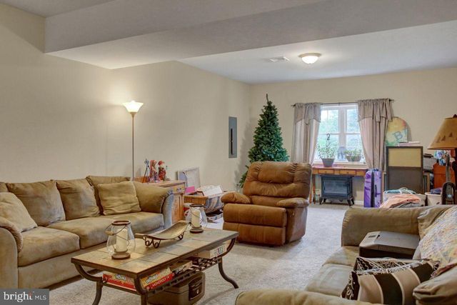 3799 PERCY AVE, Chambersburg, PA 17202