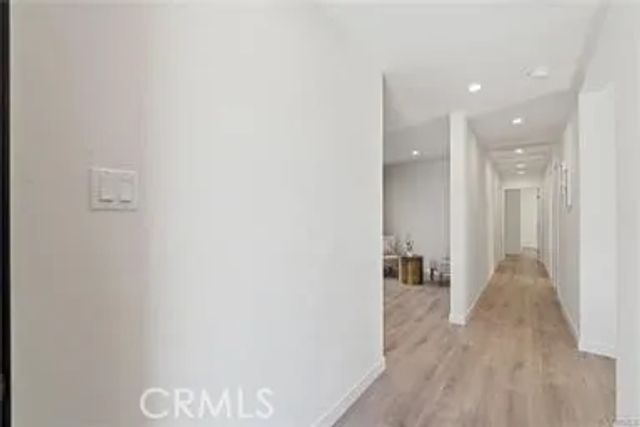 13739 Wyndotte Street, Los Angeles, CA 91405