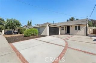 13739 Wyndotte Street, Los Angeles, CA 91405