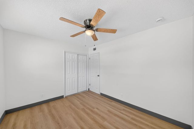 1014 W Marilyn Way, Fresno, CA 93728