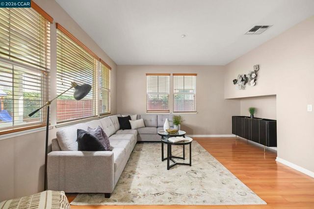 1775 Rose Gate Cmn, Livermore, CA 94551