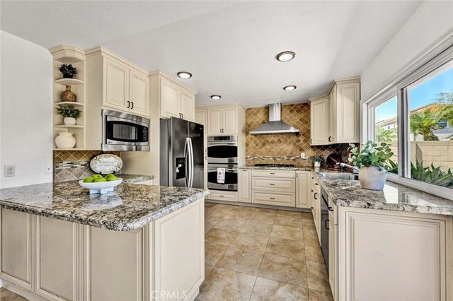 20652 Kelvin, Huntington Beach, CA 92646