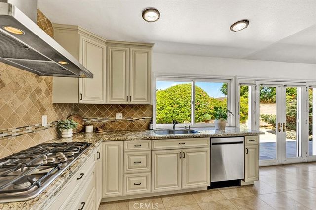 20652 Kelvin, Huntington Beach, CA 92646