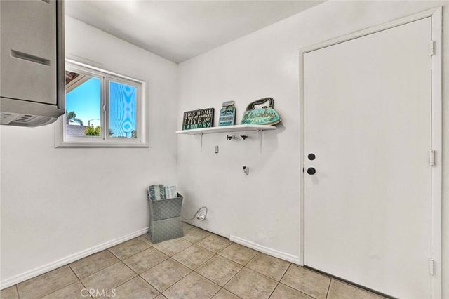 20652 Kelvin, Huntington Beach, CA 92646