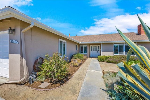 20652 Kelvin, Huntington Beach, CA 92646