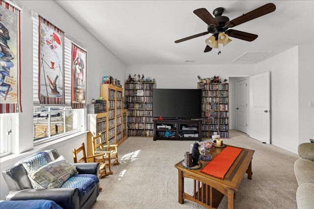 274 Overcup Loop, Summerville, SC 29486