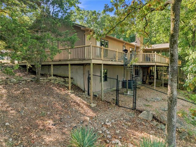 57 Twin Peak Drive, Holiday Island, AR 72631