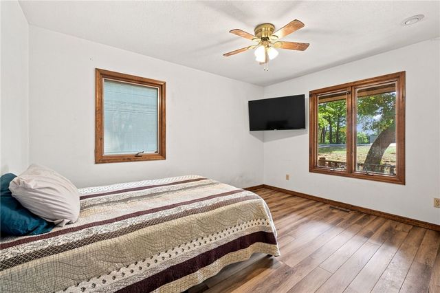 57 Twin Peak Drive, Holiday Island, AR 72631