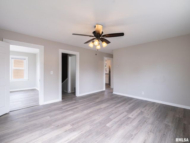 708 DERBY Street, Pekin, IL 61554