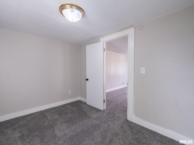 708 DERBY Street, Pekin, IL 61554