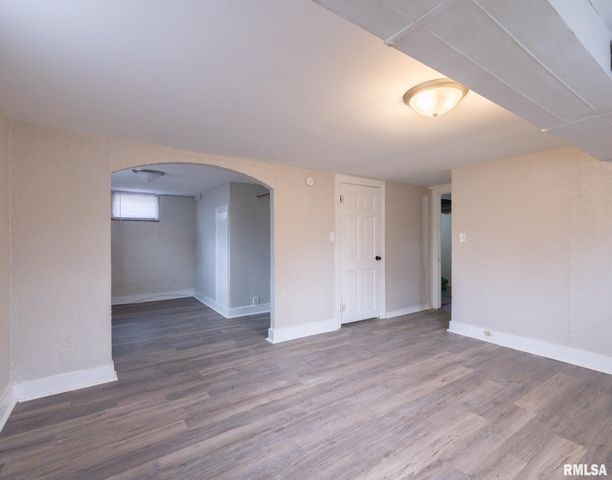 708 DERBY Street, Pekin, IL 61554