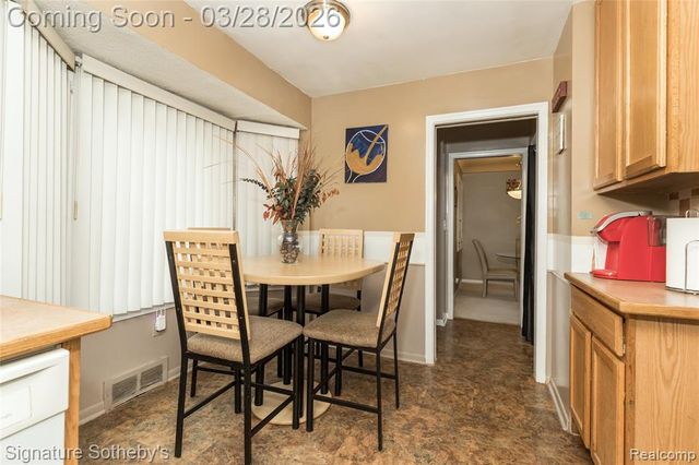 19341 Nadol Drive, Southfield, MI 48075