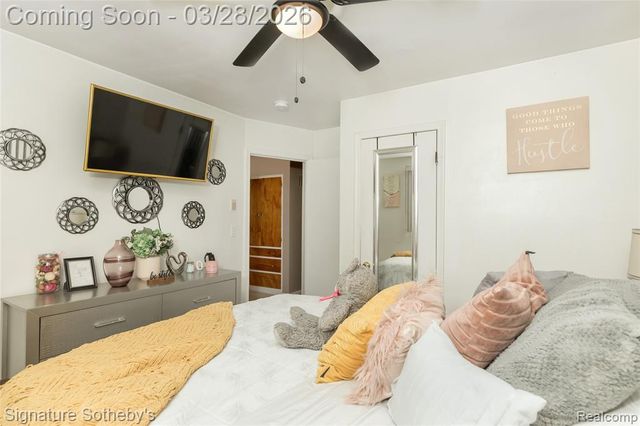 19341 Nadol Drive, Southfield, MI 48075