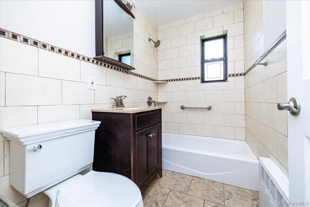 86-29 Shore Parkway 96, Howard Beach, NY 11414