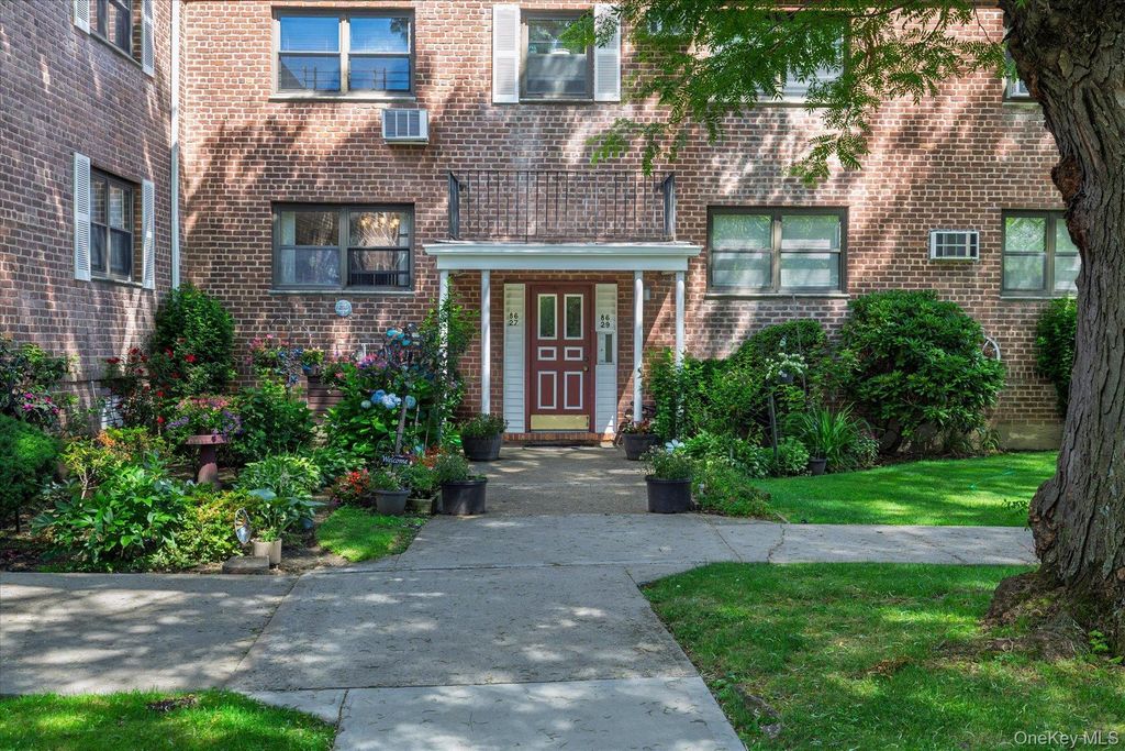 86-29 Shore Parkway 96, Howard Beach, NY 11414