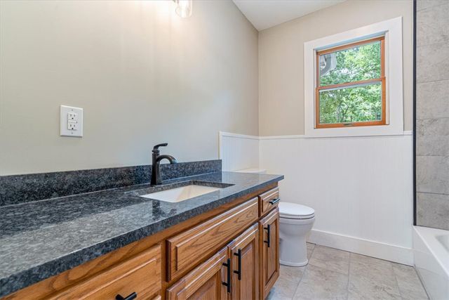 30 Burnham Drive, Bella Vista, AR 72715