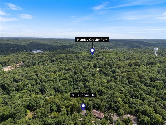 30 Burnham Drive, Bella Vista, AR 72715