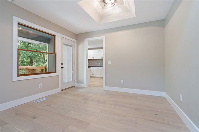 30 Burnham Drive, Bella Vista, AR 72715
