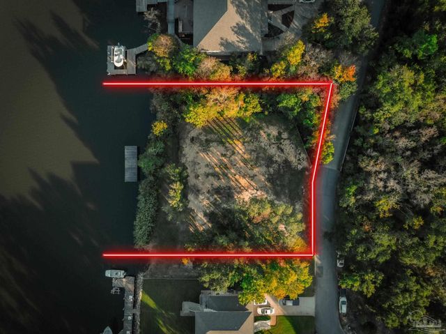 2022 Mackey Key Dr, Pensacola, FL 32514