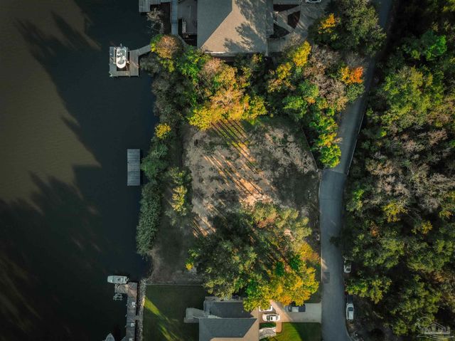 2022 Mackey Key Dr, Pensacola, FL 32514