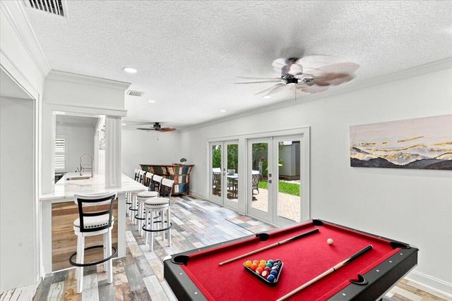 1736 NW 39th Street, Oakland Park, FL 33309