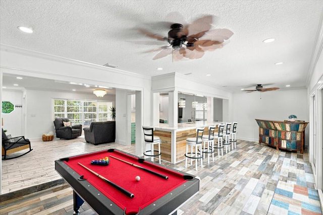 1736 NW 39th Street, Oakland Park, FL 33309