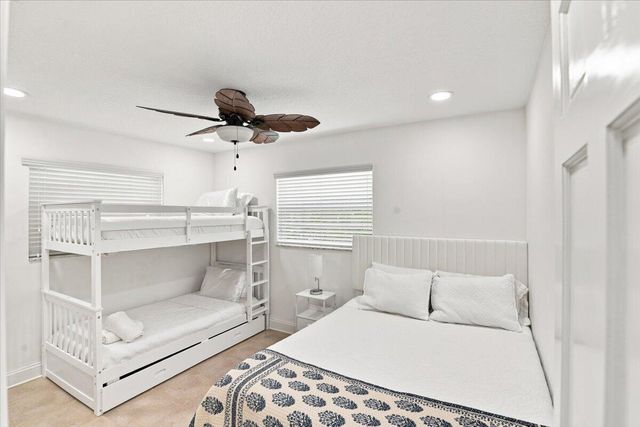 1736 NW 39th Street, Oakland Park, FL 33309