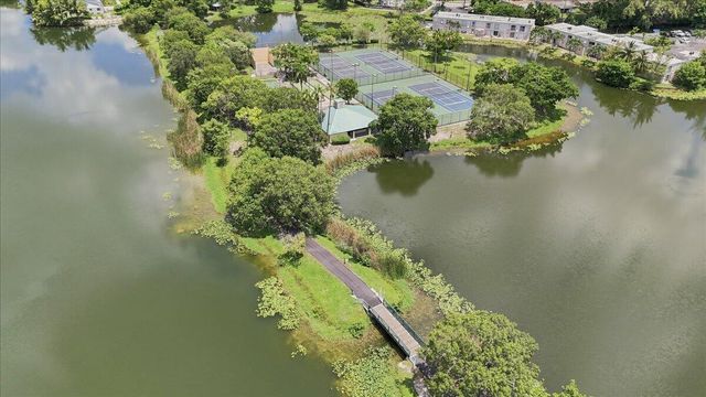 1736 NW 39th Street, Oakland Park, FL 33309
