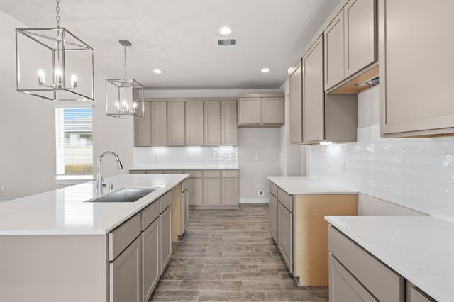 4033 Sun Burst Lane, Brookshire, TX 77423