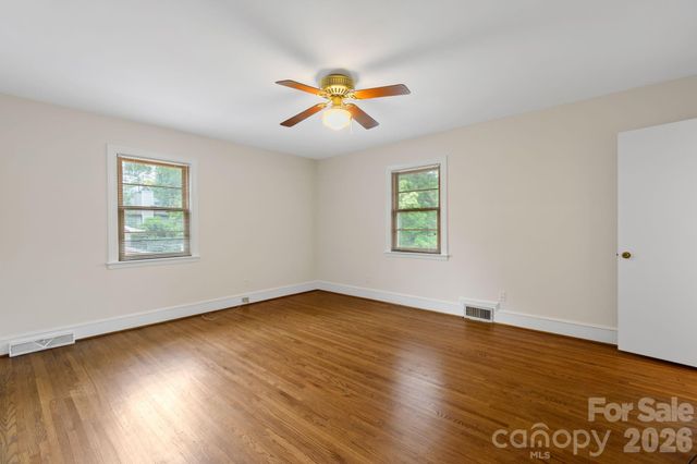 4215 Chelmsford Road, Charlotte, NC 28211