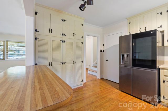 4215 Chelmsford Road, Charlotte, NC 28211