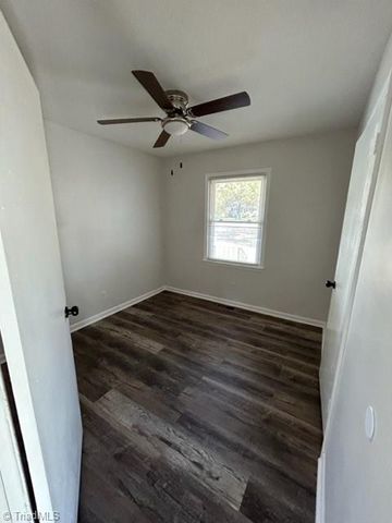 4020 Menfreya Court, Winston-salem, NC 27106