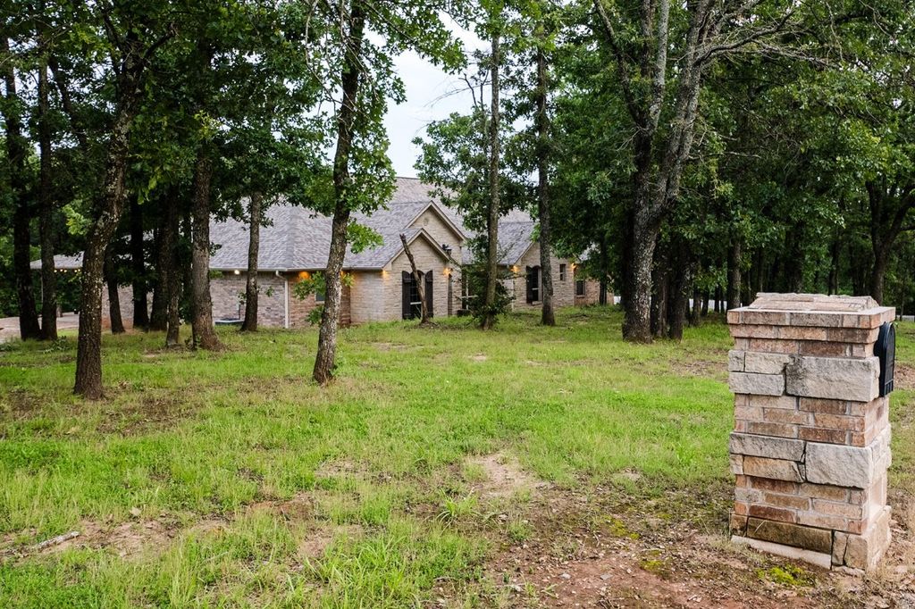 16511 N County Road 3265, Pauls Valley, OK 73075