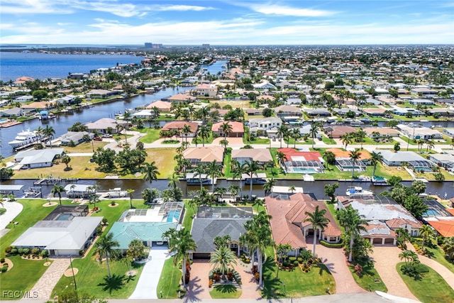 5610 Coronado CT, Cape Coral, FL 33904