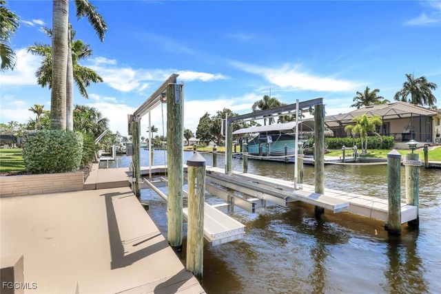 5610 Coronado CT, Cape Coral, FL 33904