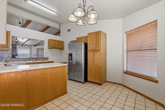 2140 Sagecrest Avenue, Las Cruces, NM 88011
