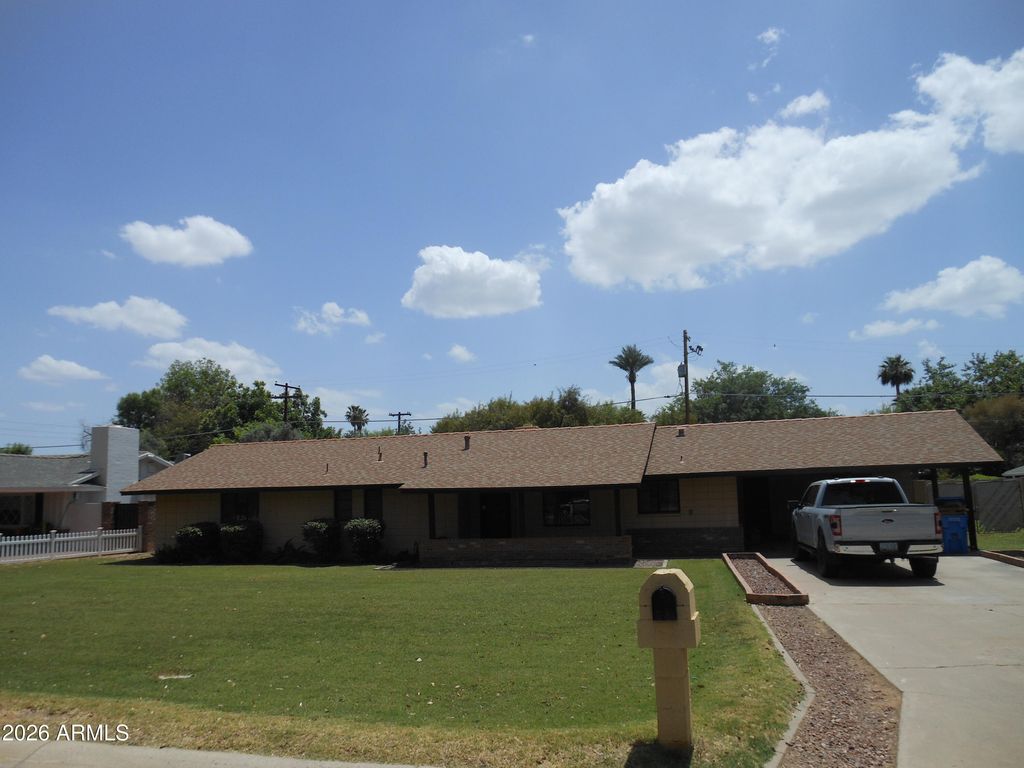 319 W ROYAL PALM Road, Phoenix, AZ 85021 — photo 2
