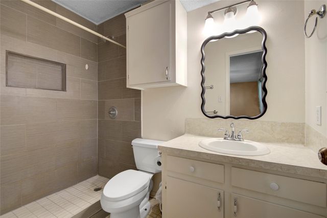 411 County Road 912a, Brazoria, TX 77422