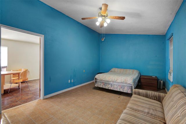 411 County Road 912a, Brazoria, TX 77422