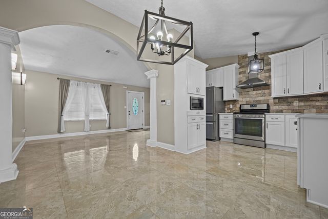 1004 SWEETWATER, Lawrenceville, GA 30044