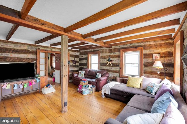 7281 DECATUR ST, New Tripoli, PA 18066