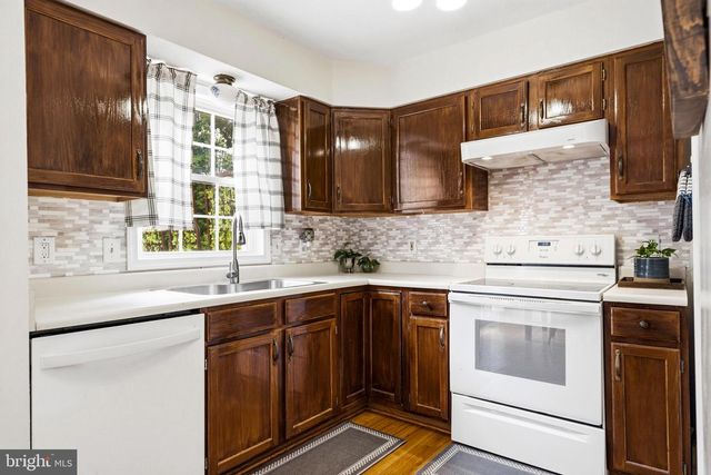 39799 HEARTS DESIRE LN, Mechanicsville, MD 20659