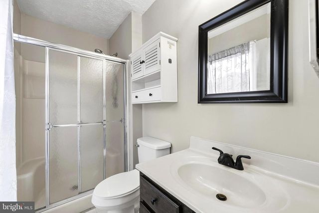 39799 HEARTS DESIRE LN, Mechanicsville, MD 20659