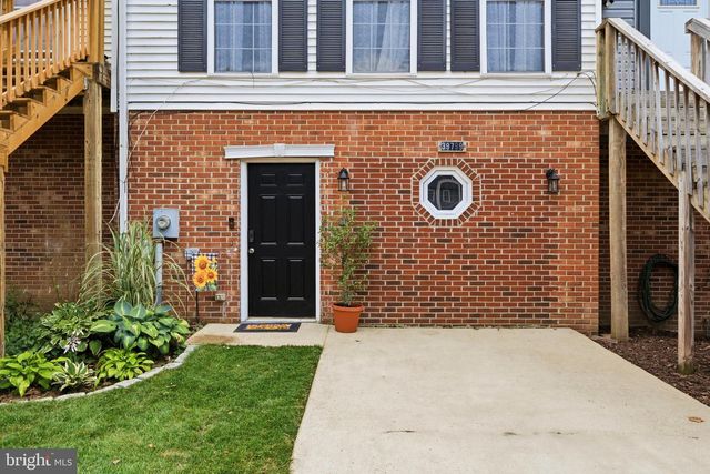 39799 HEARTS DESIRE LN, Mechanicsville, MD 20659