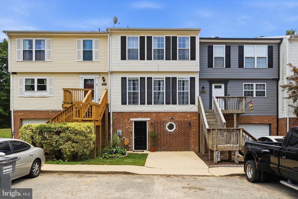 39799 HEARTS DESIRE LN, Mechanicsville, MD 20659