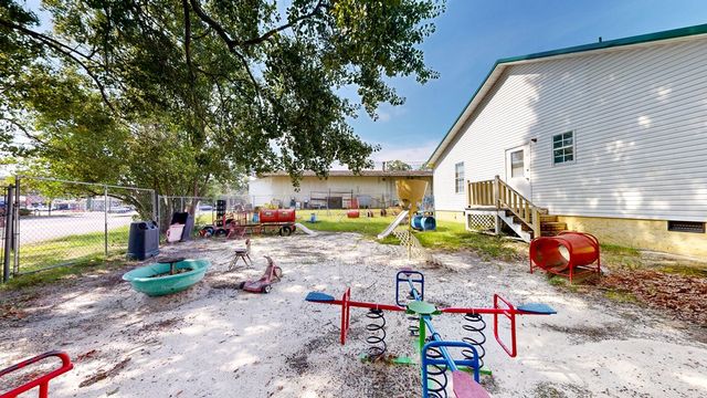 104 N Herring Street, Dothan, AL 36303