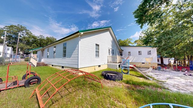 104 N Herring Street, Dothan, AL 36303